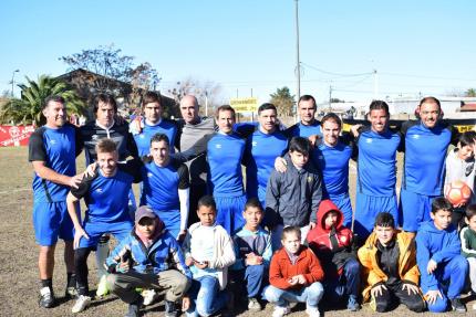 Estrellas del fútbol uruguayo presentes en San Ramón en sus 150 años